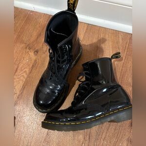 Women's 1460 Classic Patent Leather Combat Boots